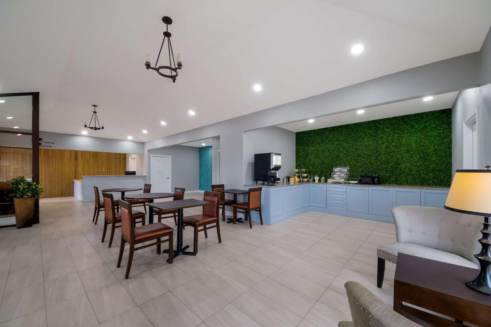 קורפוס כריסטי Rodeway Inn & Suites מראה חיצוני תמונה