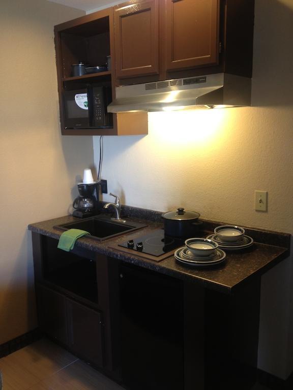 קורפוס כריסטי Rodeway Inn & Suites מראה חיצוני תמונה